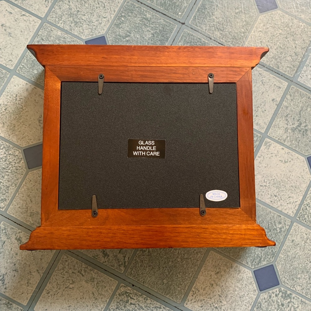 Picture Frame - Picture 3 of 8